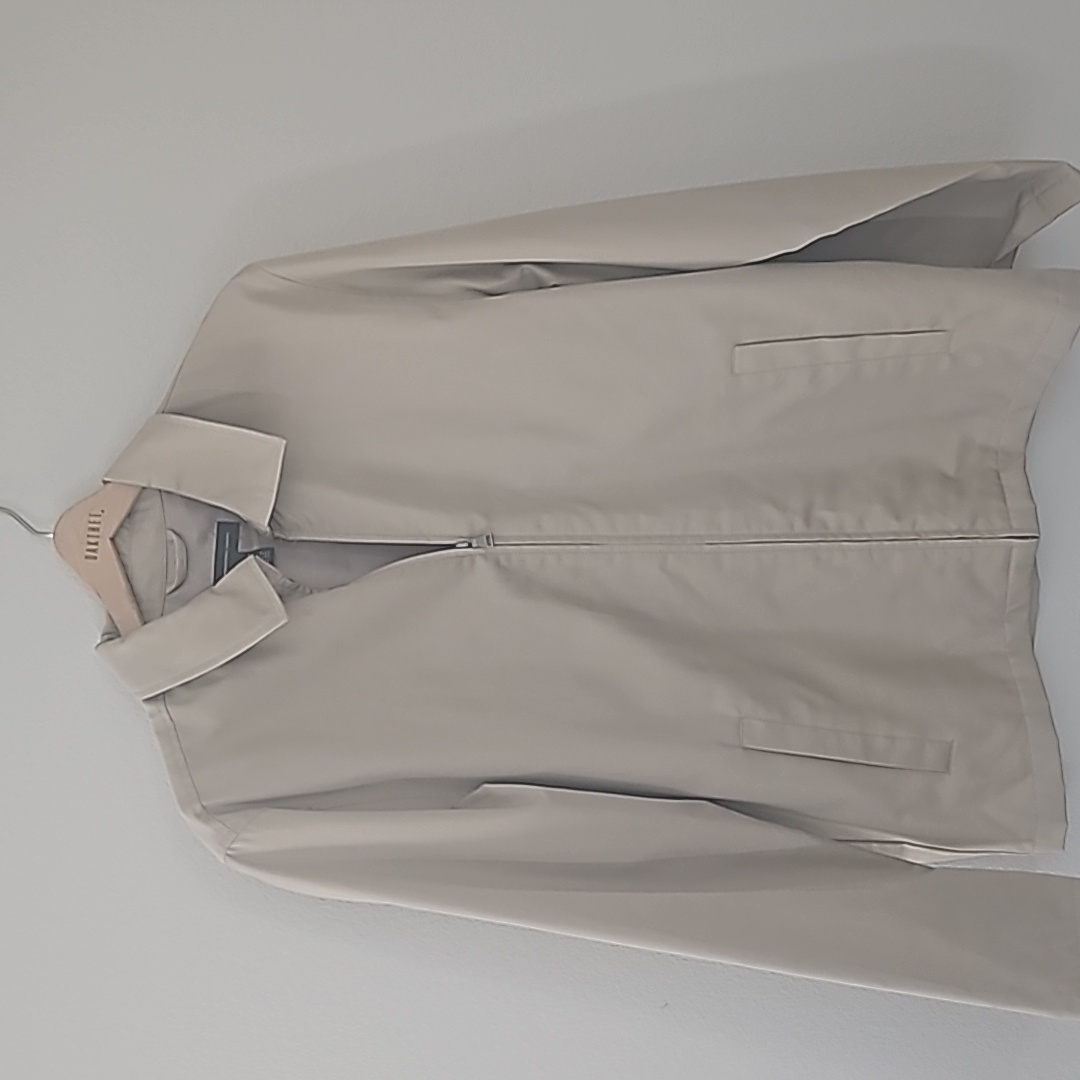 Inc Light Jacket
